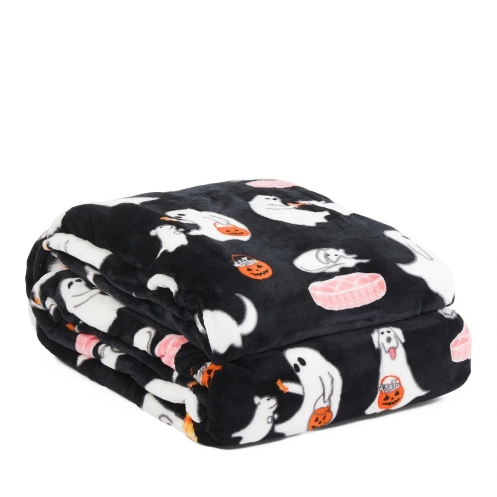 Isaac Mizrahi Halloween ghost dogs 102 x 86 King blanket 🐕🐕‍🦺👻👻
